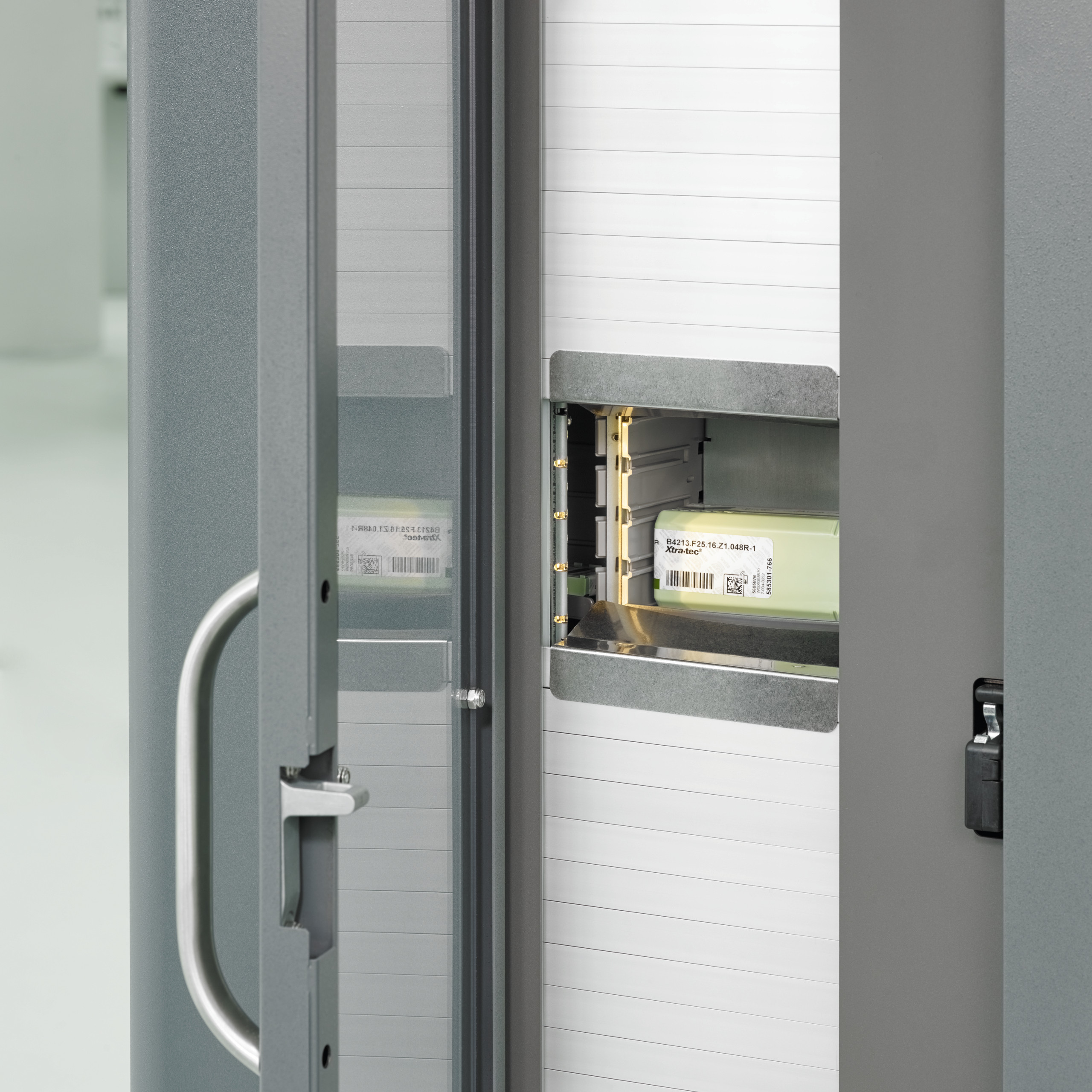 Walter Toolstation C-Line TX750 verktygsautomat närbild